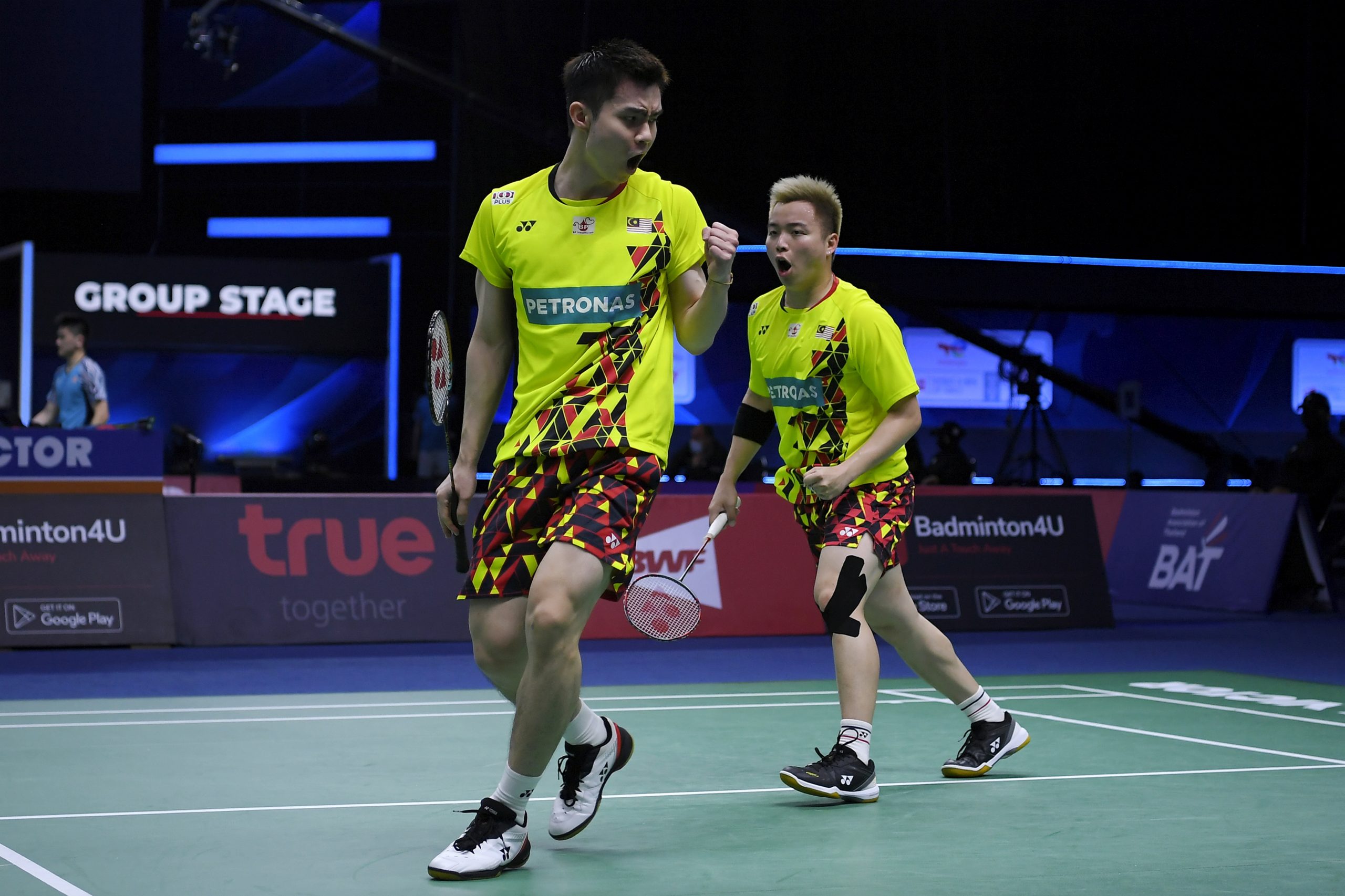 送英格兰5光蛋  马男强势开门红