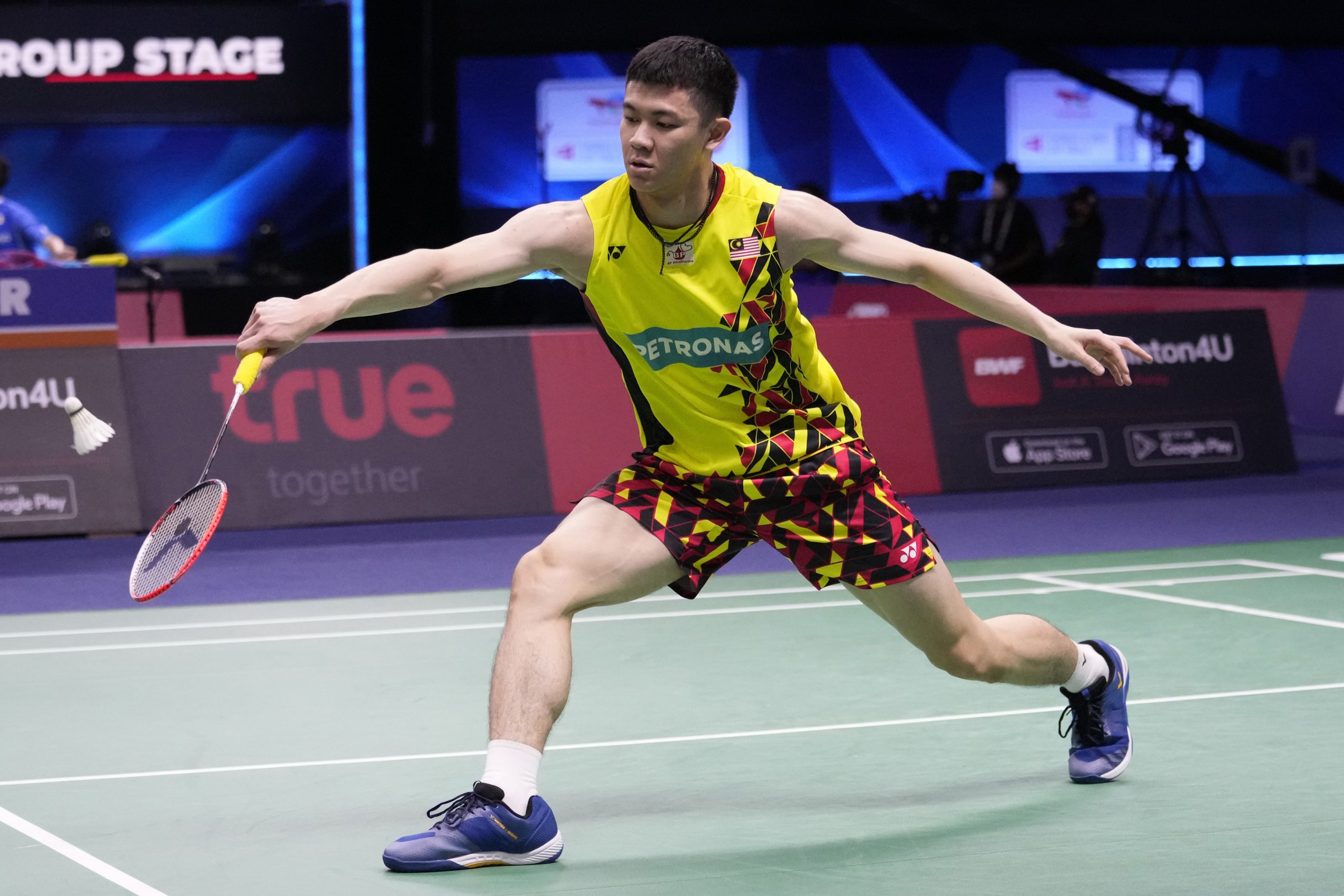 送英格兰5光蛋  马男强势开门红