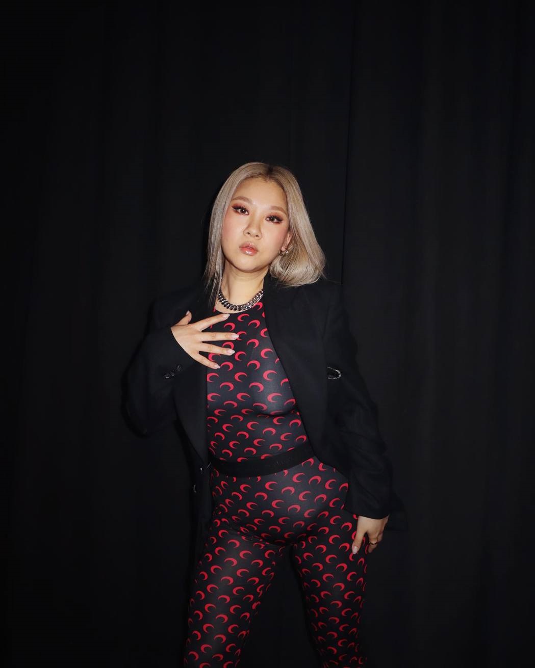 郑欣宜今满35岁  继承亡母沈殿霞逾3千万遗产 