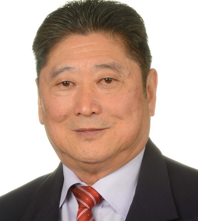 金马仑自采客太多 草莓生长速度追不上