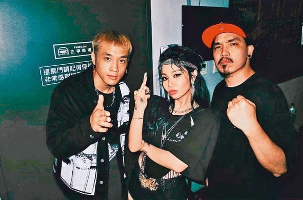 陈芳语才出柜爆激吻已当爸鼓手 18禁画面全被拍