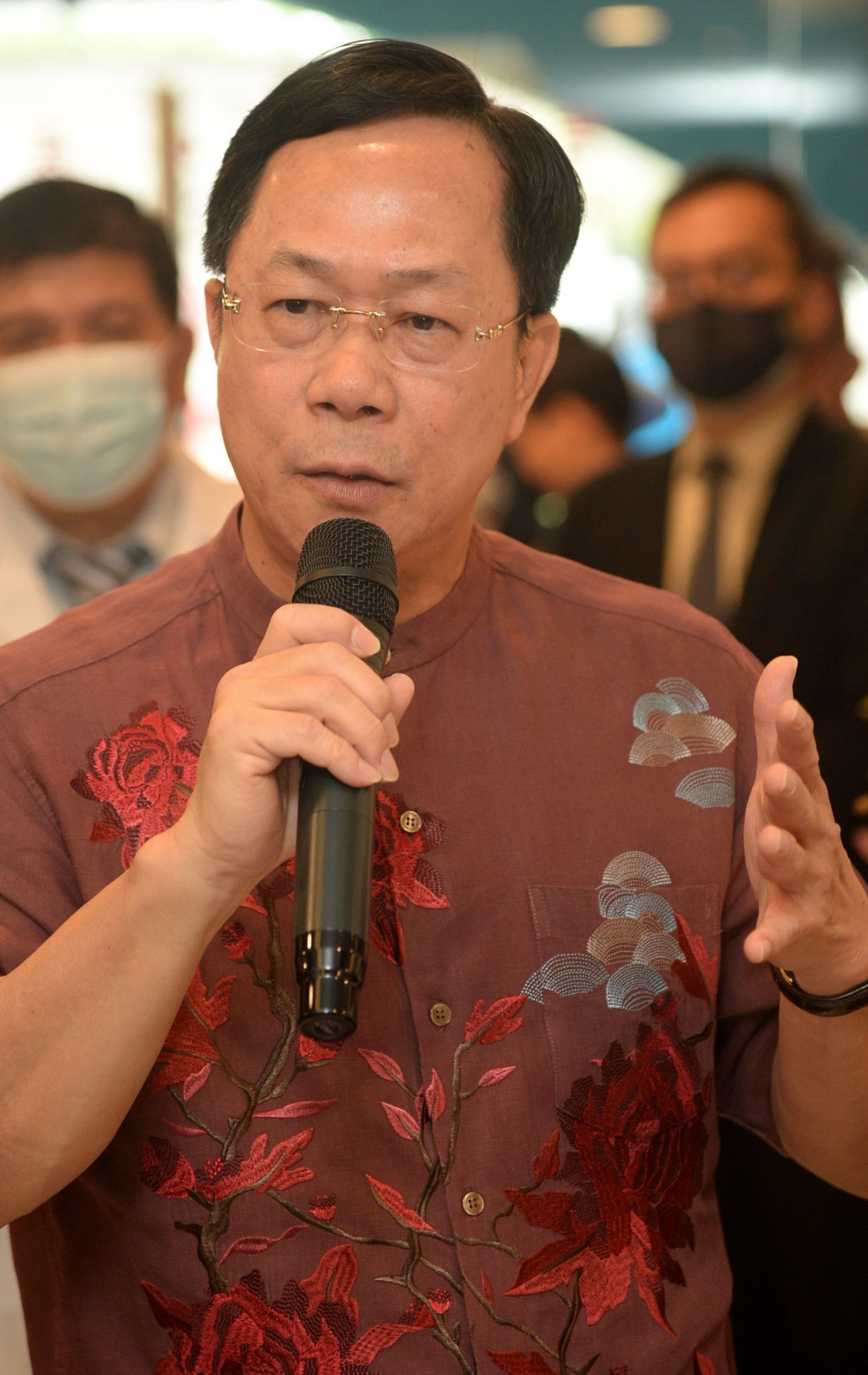 陈荣洲:马来人信任中医