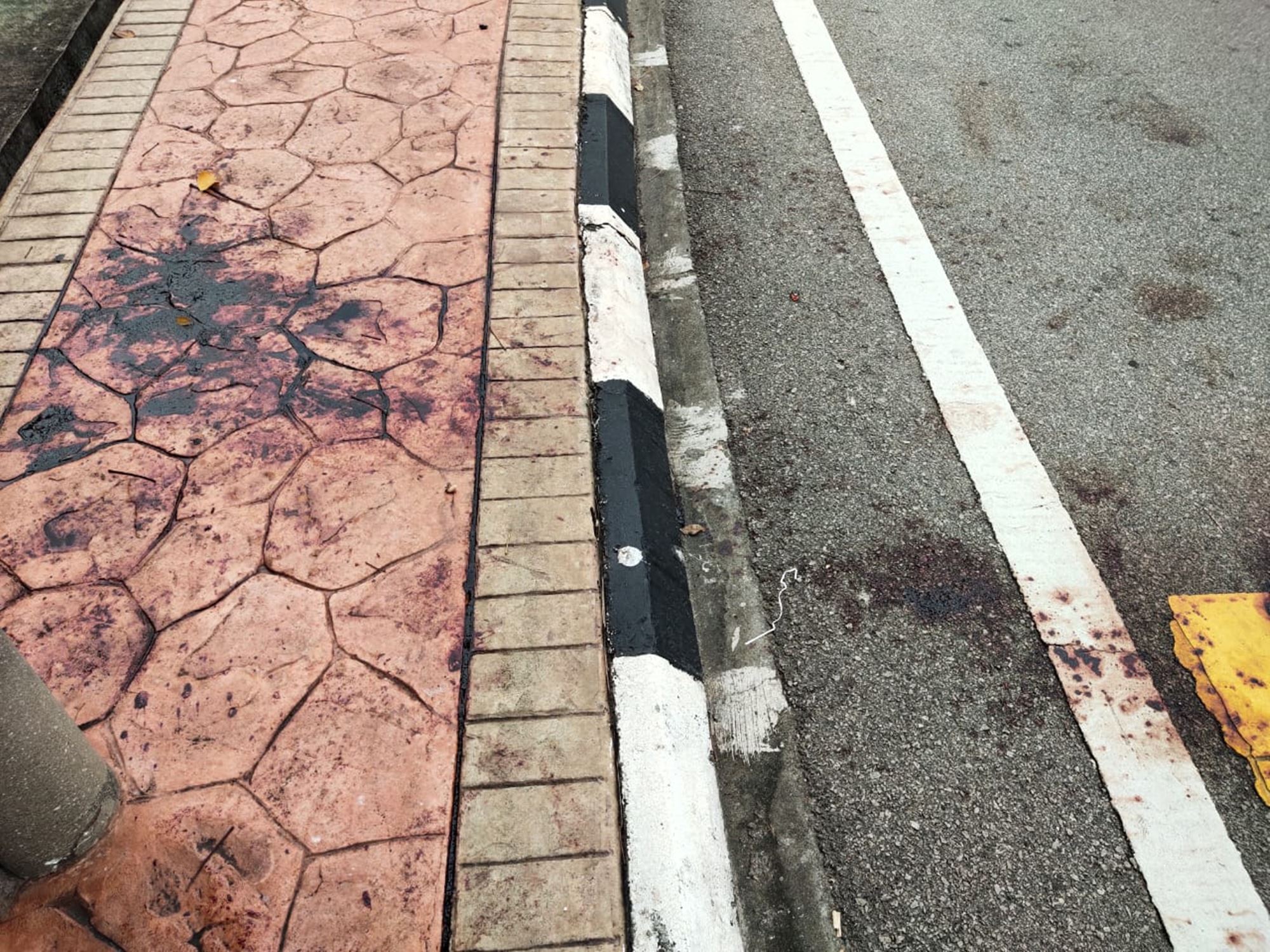 (全国版)大山脚甘榜峇鲁打斗被砍伤男子,送院途中已亡