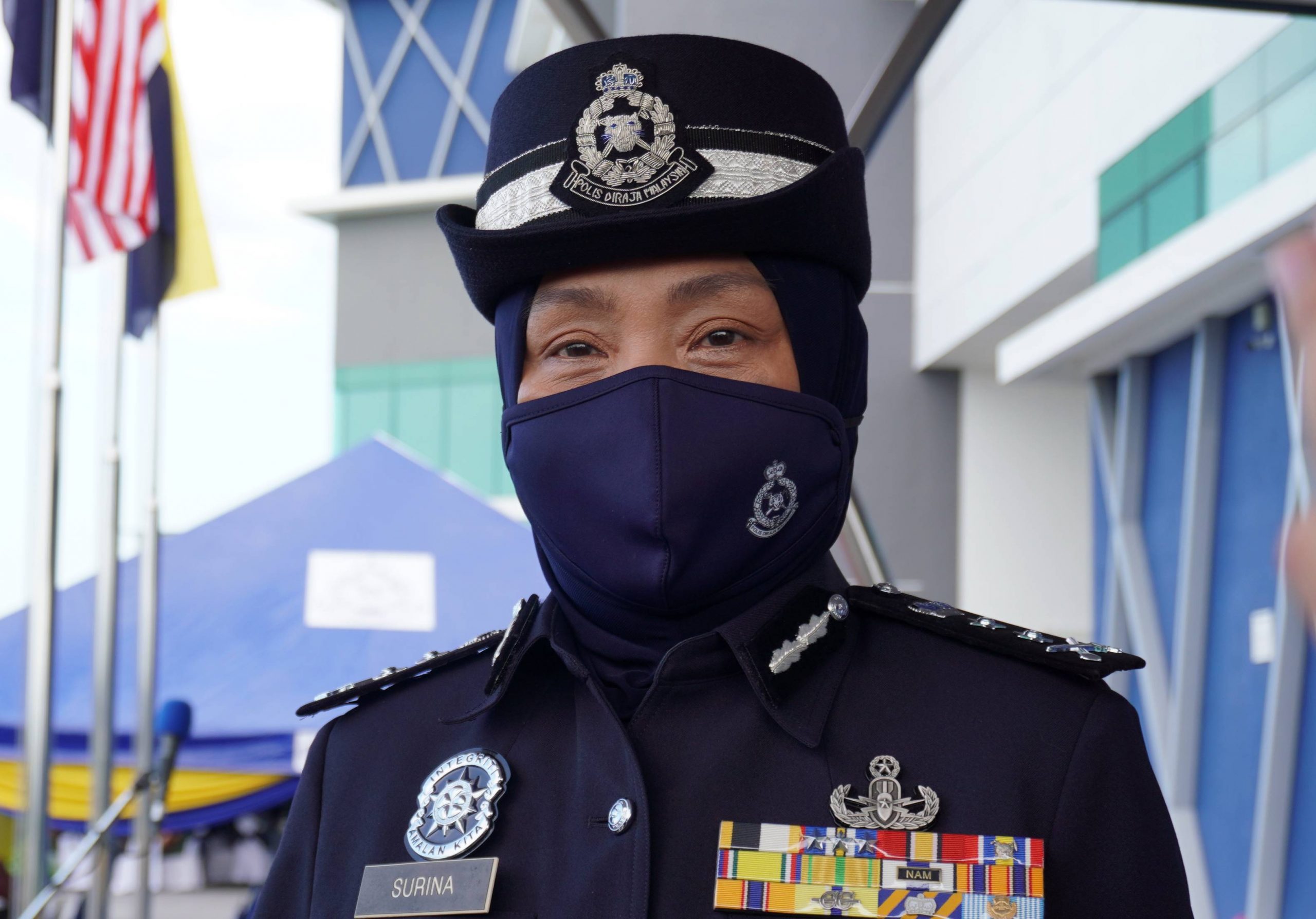 (全国版)太岁头上动土!不法之徒盗用玻总警长头像冒名诈骗