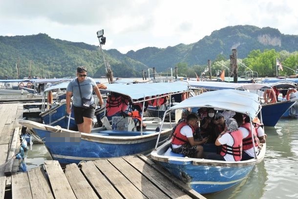 (全国版)浮罗交怡酒店业没有瘫痪(Lumpuh)!