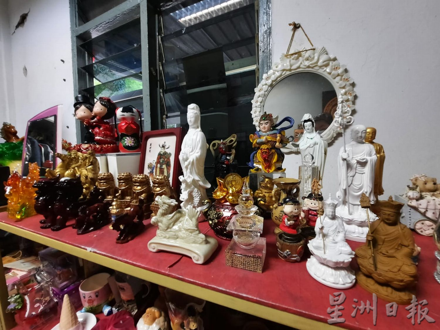 (古城封面主文)慈济城市花园惜福区疫情两年,回收衣物多