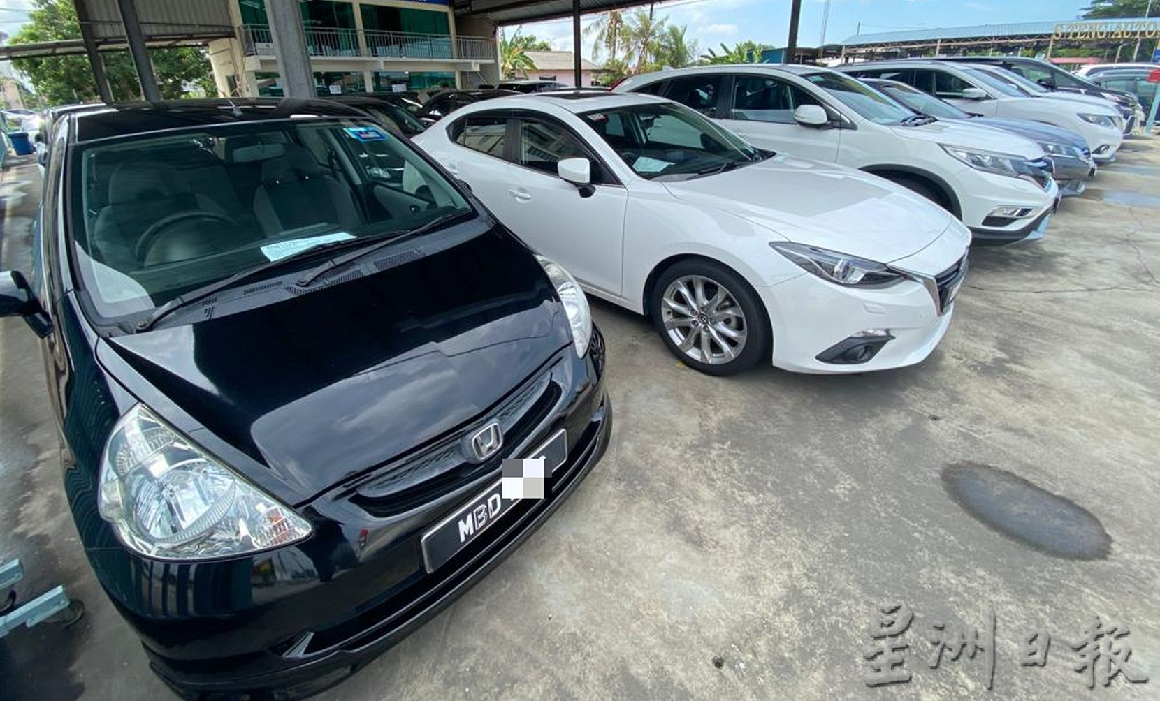 （古城封面主文）新车生产慢·二手车热销 