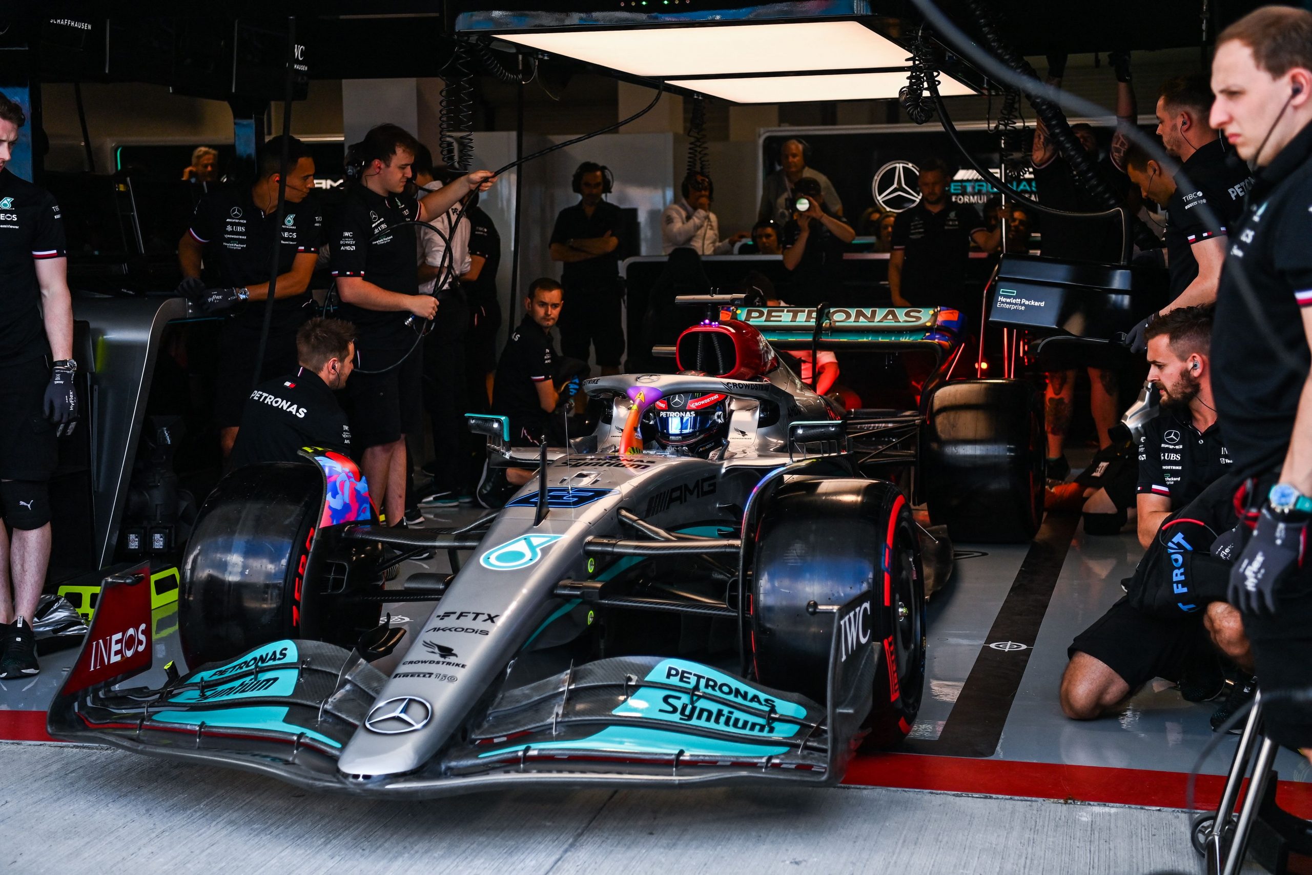 F1迈亚米站首日练习  法拉利马赛地平分秋色