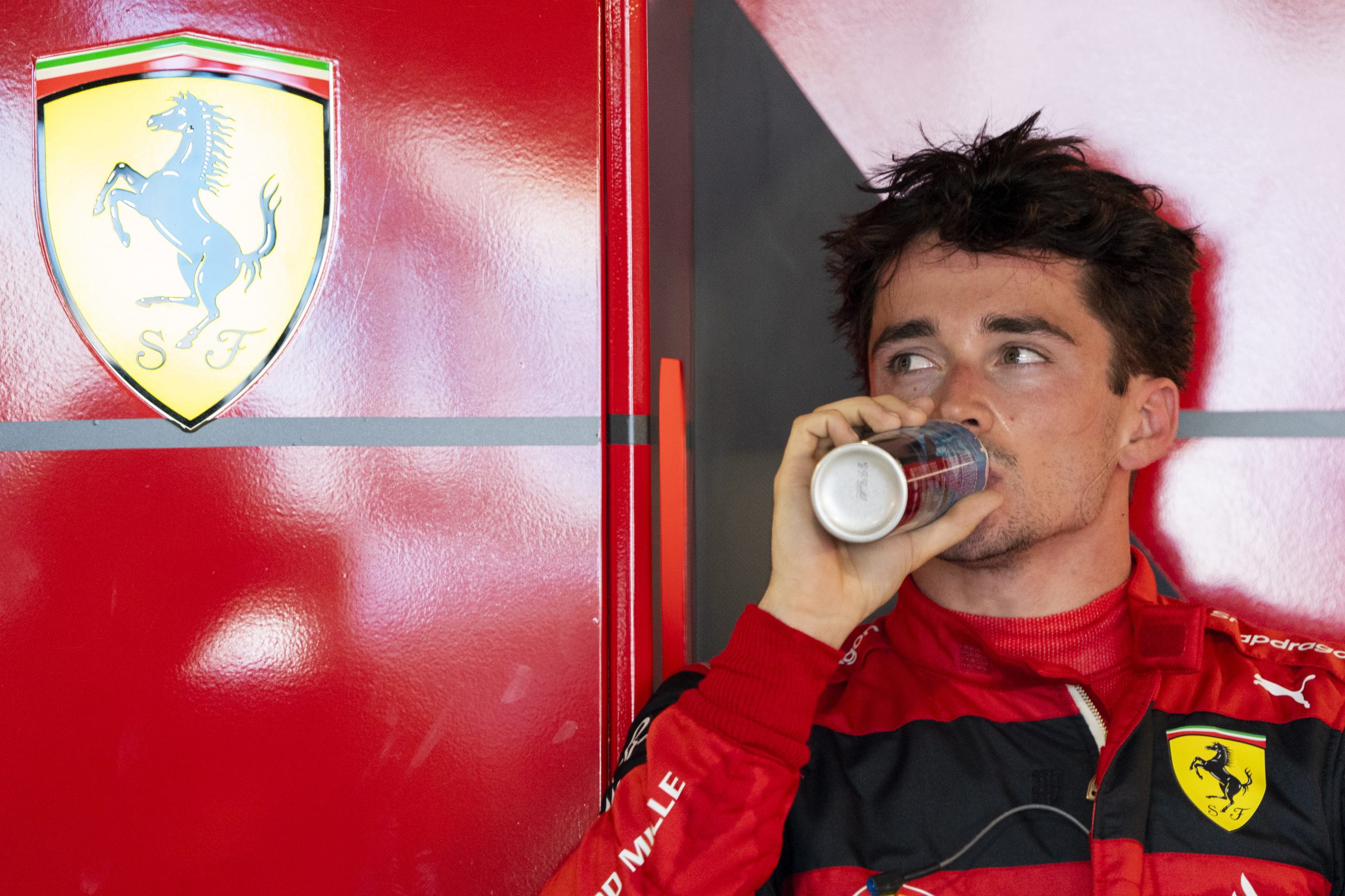 F1迈亚米站首日练习  法拉利马赛地平分秋色