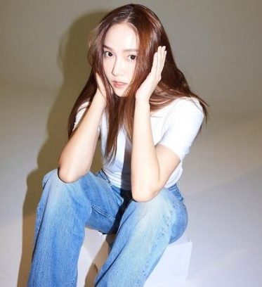 Jessica曾被霸凌?新书疑公开少女时代退团内幕