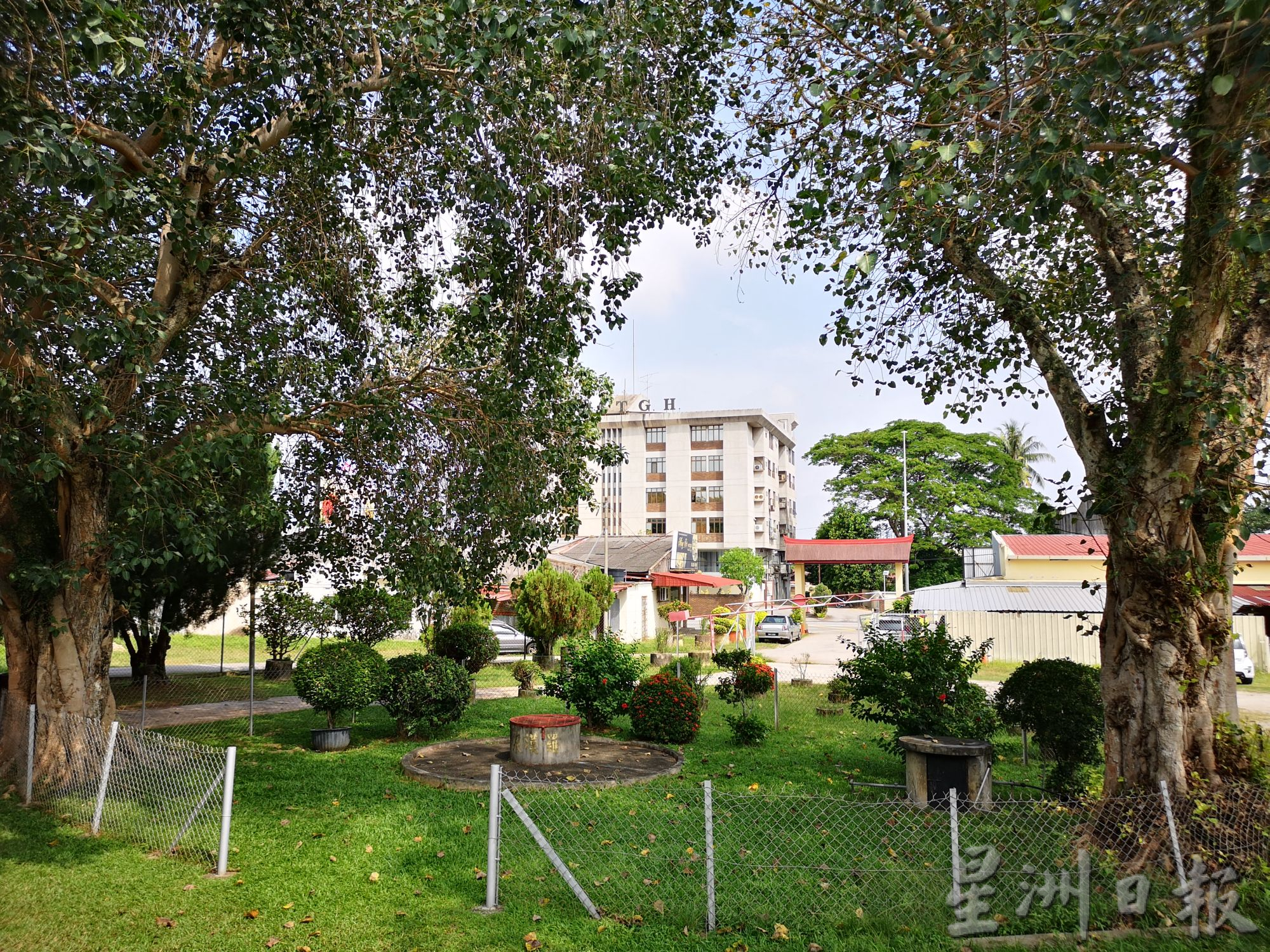 ma （第二版主文）《庙堂之旅》明觉莲社佛门清净地