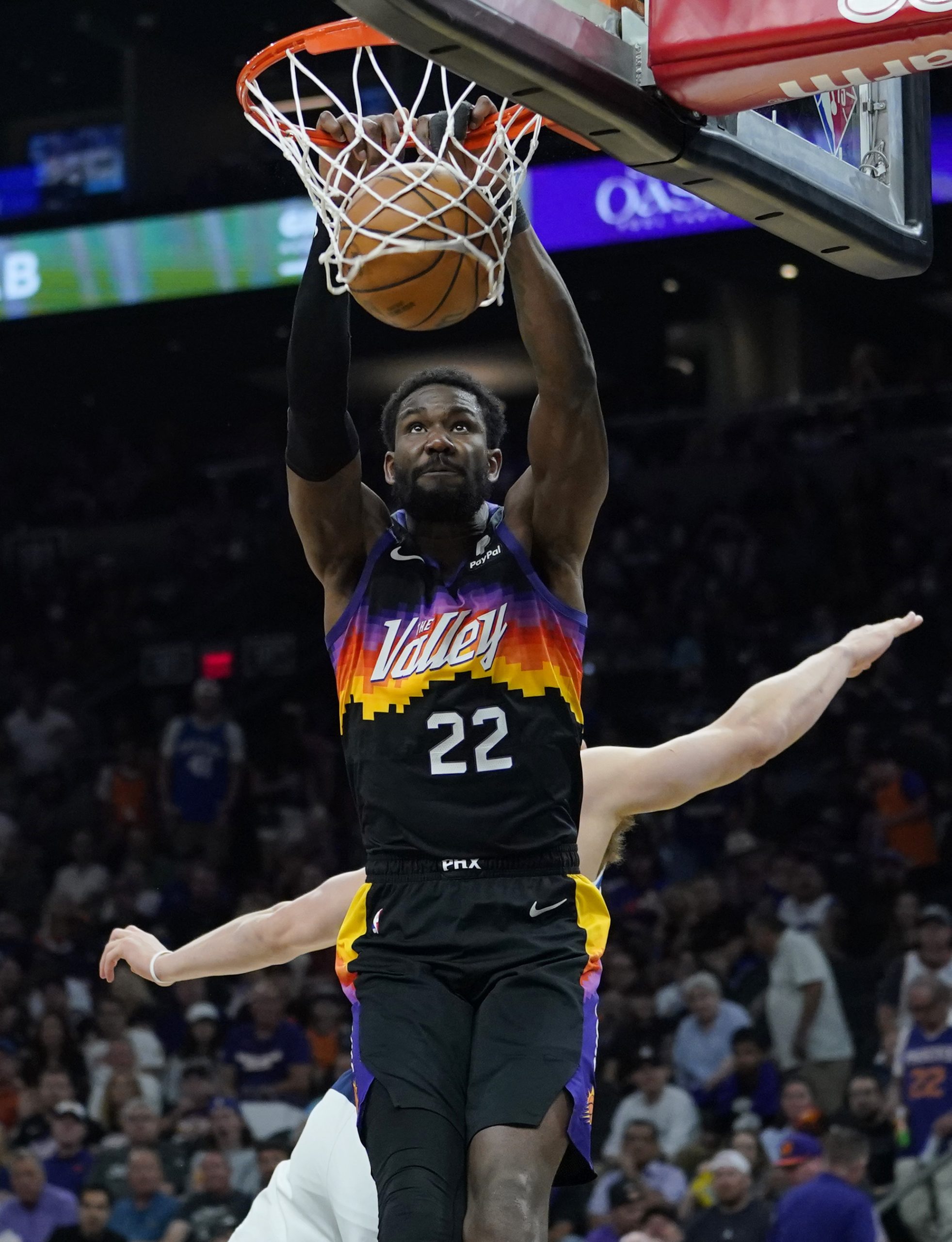 NBA季后赛|半决赛首战分挫敌手  太阳（勇士）热火（公鹿）抢头炮