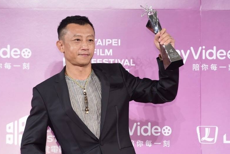 Netflix讽台湾买不到快筛　金钟导演轰造谣怒退订