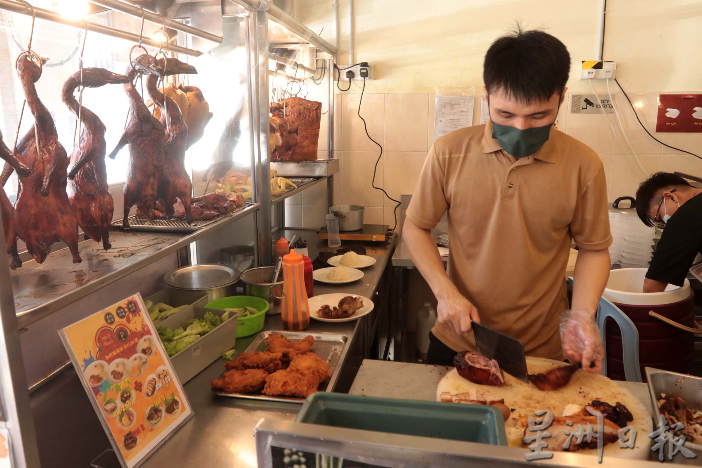 ns芙蓉/芙蓉熟食价格高惹诟病，惟仍有业者坚持廉价，不让消费者太沉重