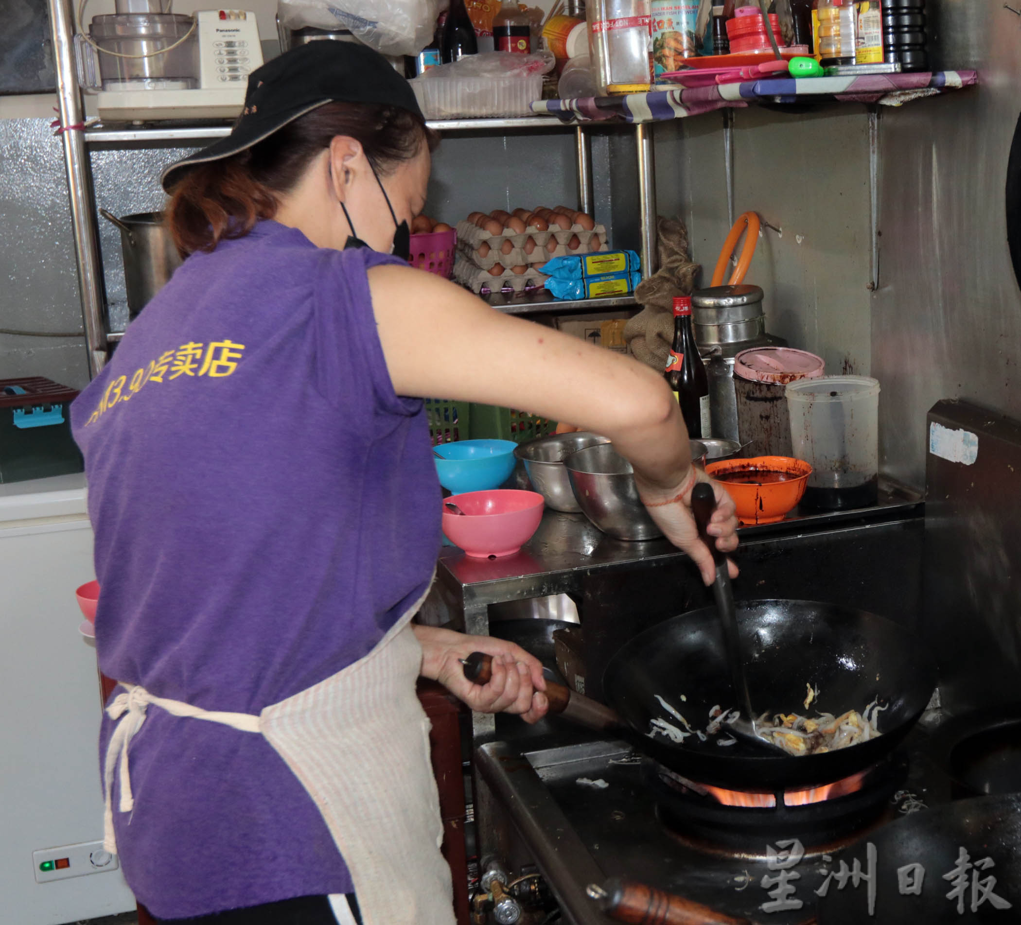 ns芙蓉/芙蓉熟食价格高惹诟病，惟仍有业者坚持廉价，不让消费者太沉重