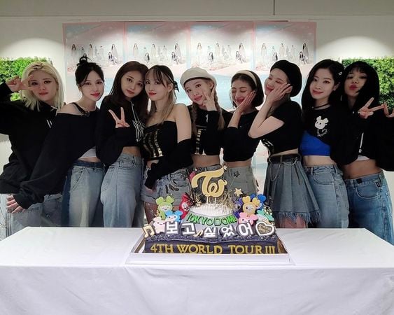 TWICE从美返韩 再爆3人子瑜、娜琏、MOMO确诊