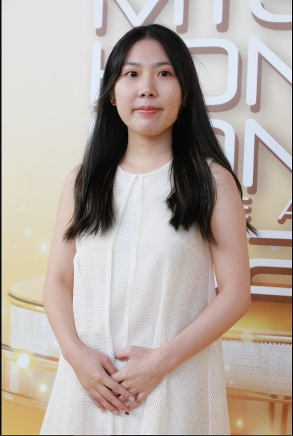 2022港姐首轮面试 参赛者打扮令人一见难忘