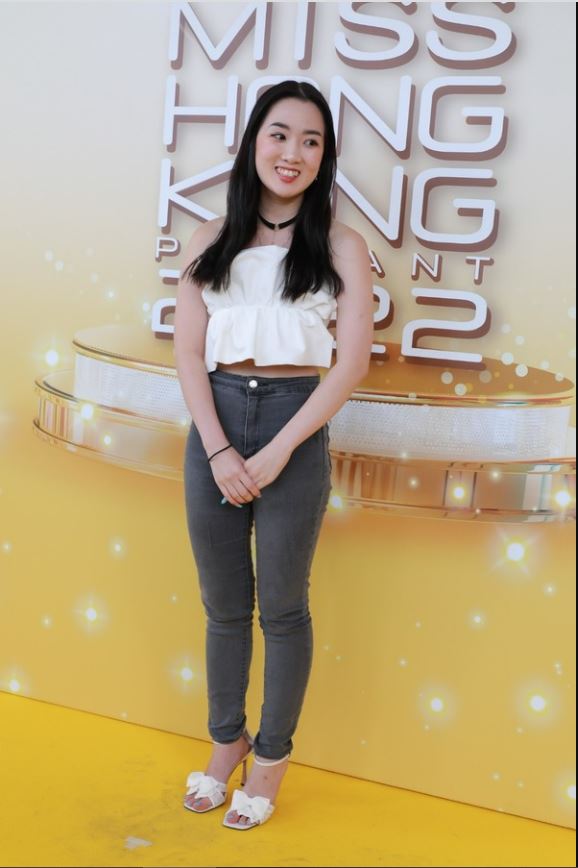 2022港姐首轮面试 参赛者打扮令人一见难忘