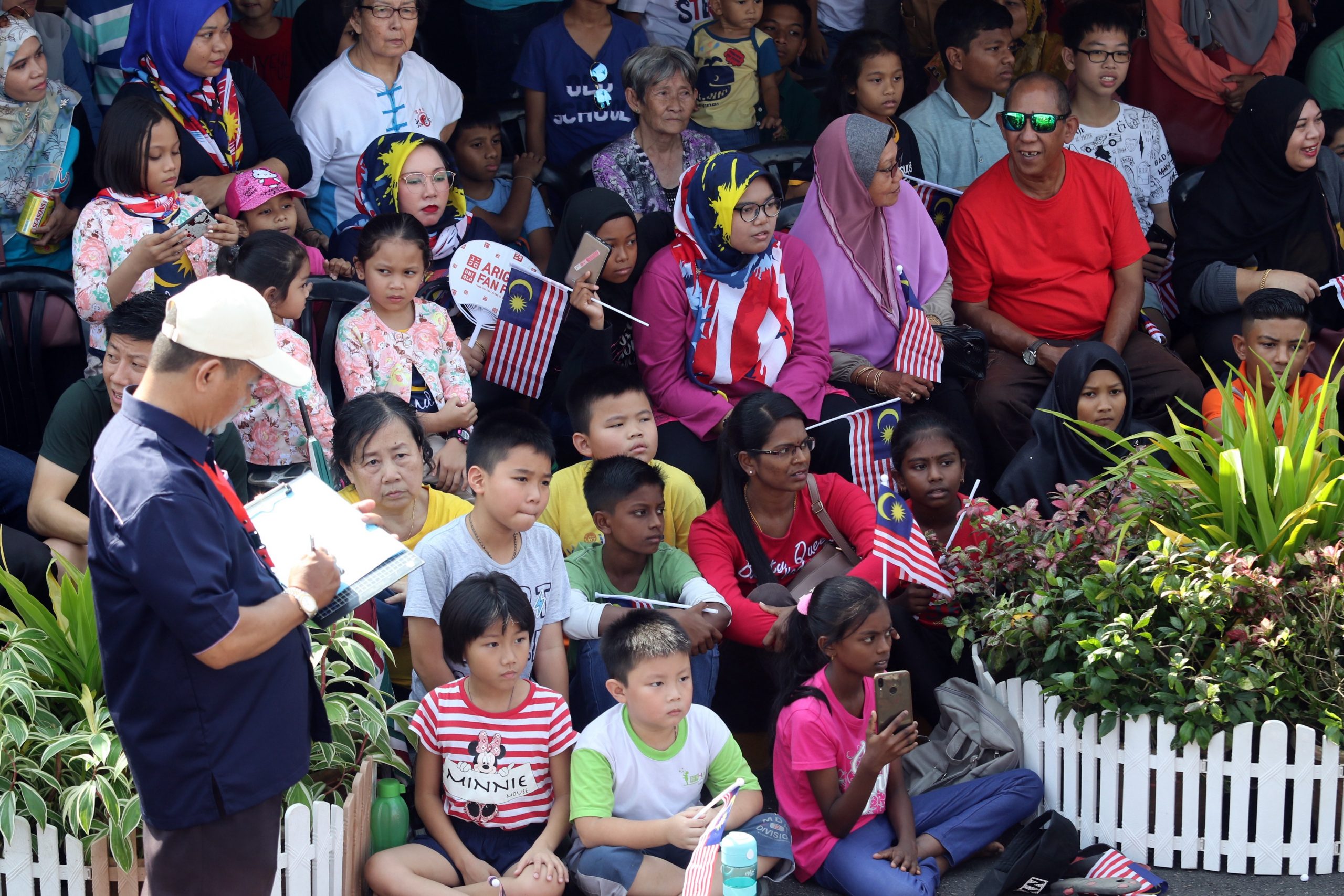 29/6见报∕新闻专题3∕大马多源流教育体系:国民团结的催化剂或绊脚石?