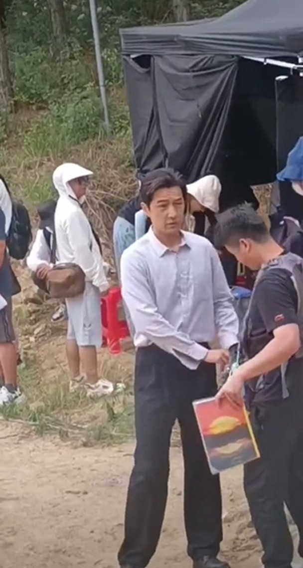 39岁男神崩坏?胡歌满脸皱纹变大叔