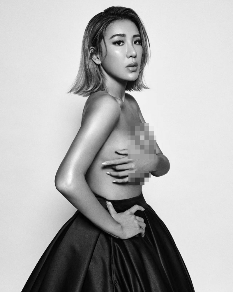 小祯手遮胸上空入镜 粉丝直呼喷鼻血