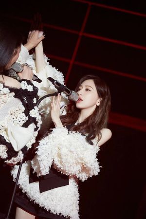 ​王心凌《乘风》三公当队长 阿雅黄奕刘恋被曝淘汰