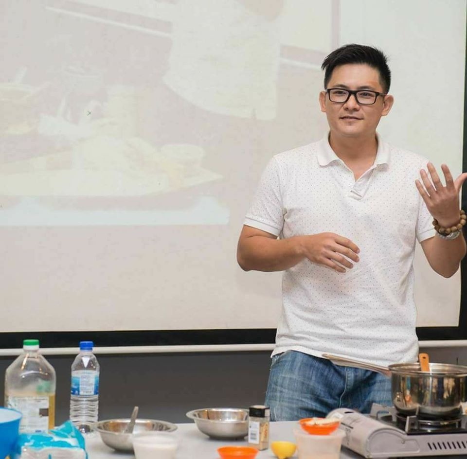 ★6月16日见报／有故事的人/讲师推食疗清断食改善健康