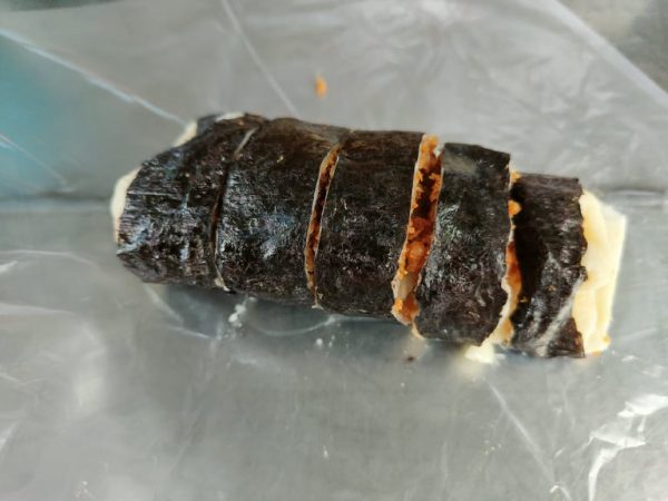 ★6月3日刊登/大霹雳封底主文/【餐车趴趴走】/“恐龙夫妇”开餐车 卖特色薄饼