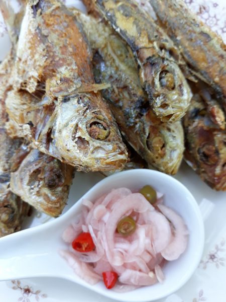 【重拾新村生活去】黄秀仪／腌渍小红葱头，大热天的开胃品