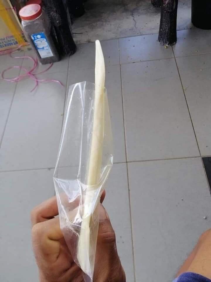 一片蜜瓜不到1寸 网民调侃“好厉害的刀法！”