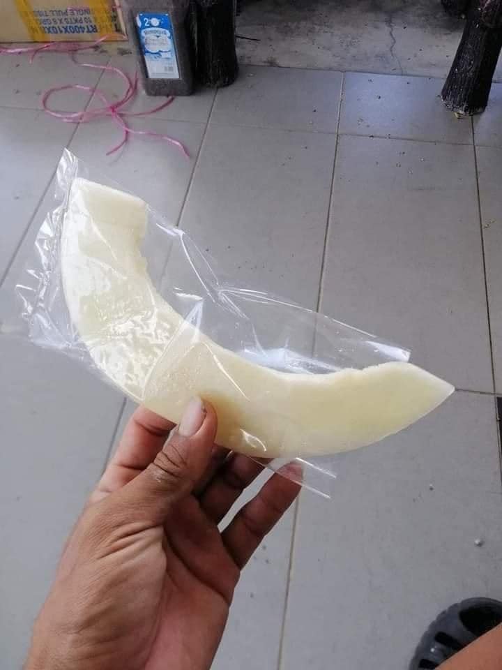 一片蜜瓜不到1寸 网民调侃“好厉害的刀法！”