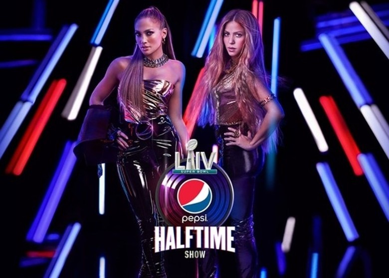 与夏奇拉同为超级碗任表演嘉宾 珍妮花怒批:是侮辱!