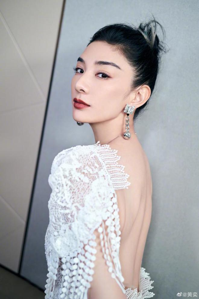 亲揭《乘风》选曲内幕 黄奕修复失婚伤口