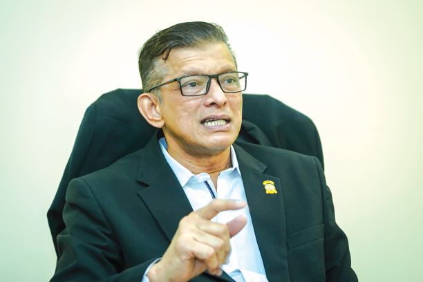 以每份逾千令吉出售个资?4PM:至少5家金融机构被指违反个资保护法令