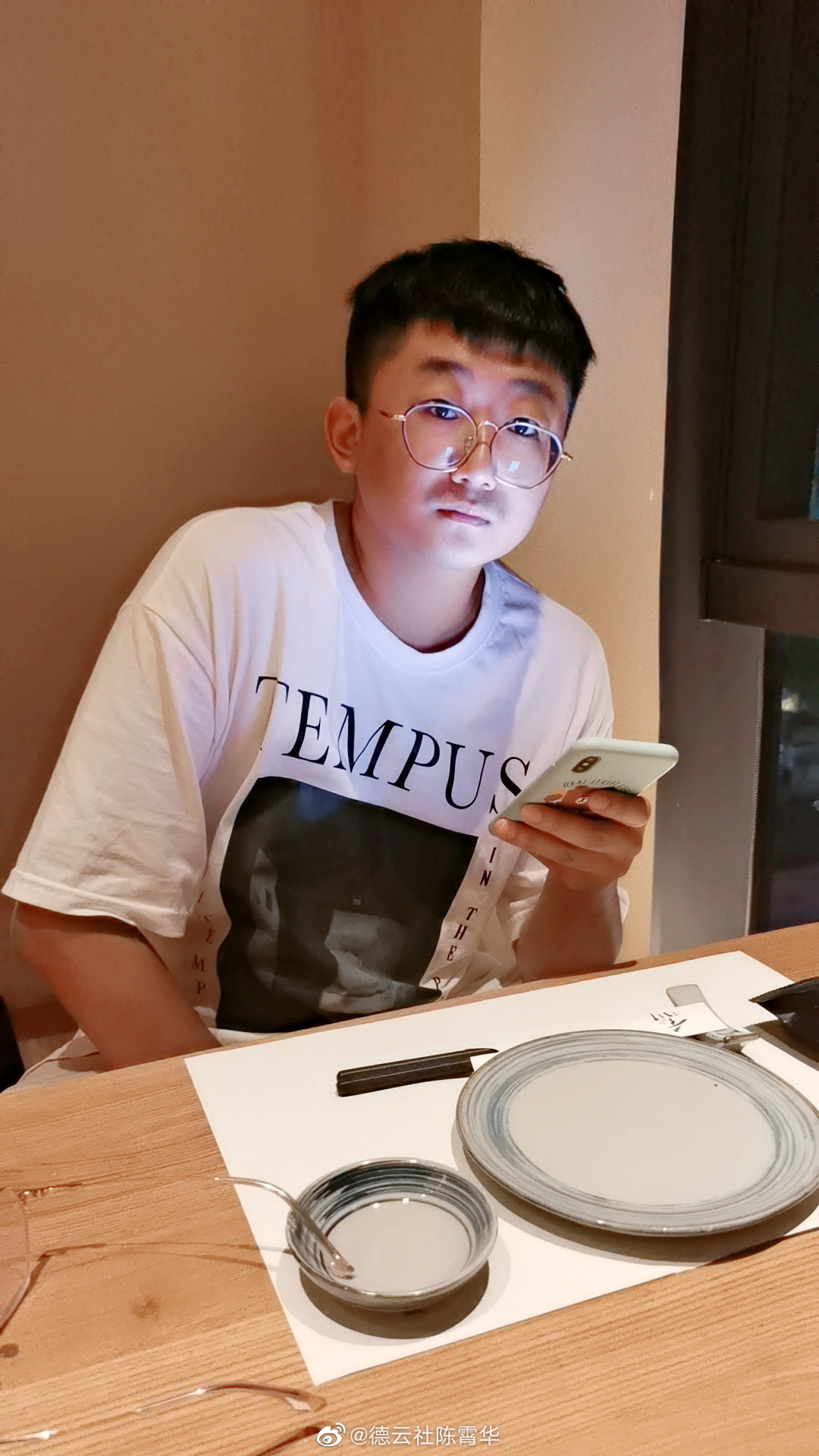 全裸闯邻居家欲性侵被捉  男星竟辩“喝多了”