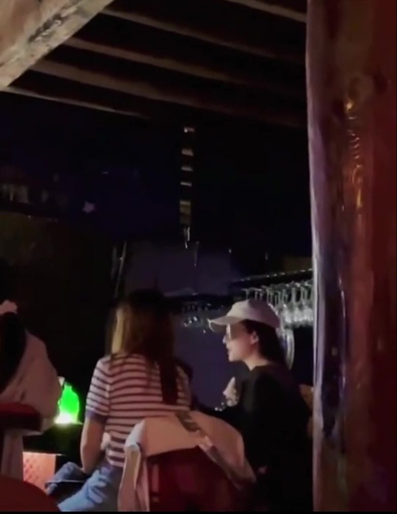 刘亦菲发福惊现双下巴 遭调侃“神仙姐姐崩坏”