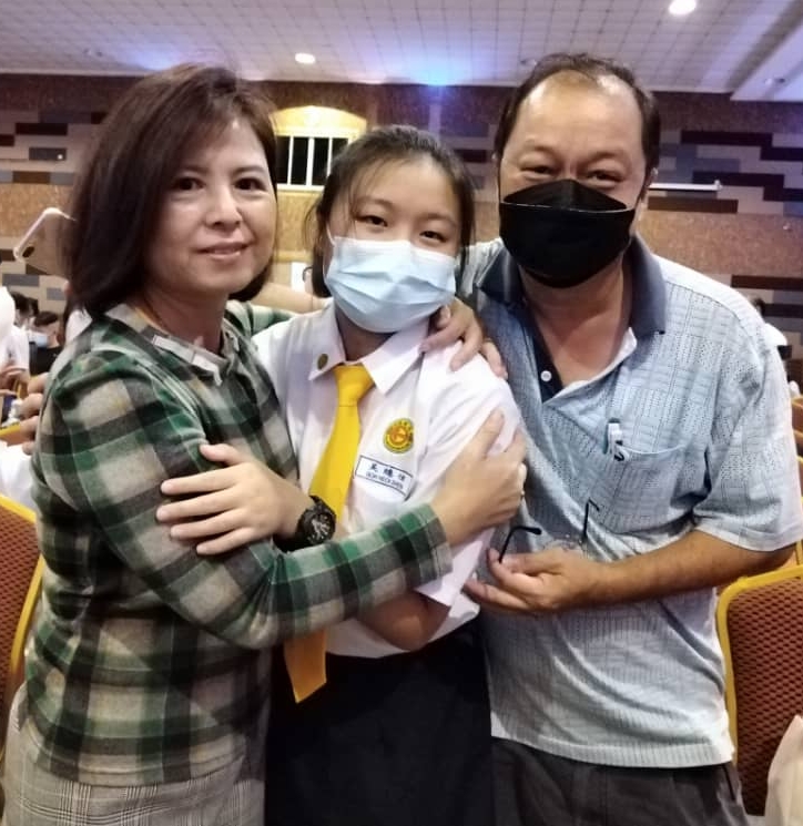 大都会-安顺三民独中近100名教职员加薪150令吉