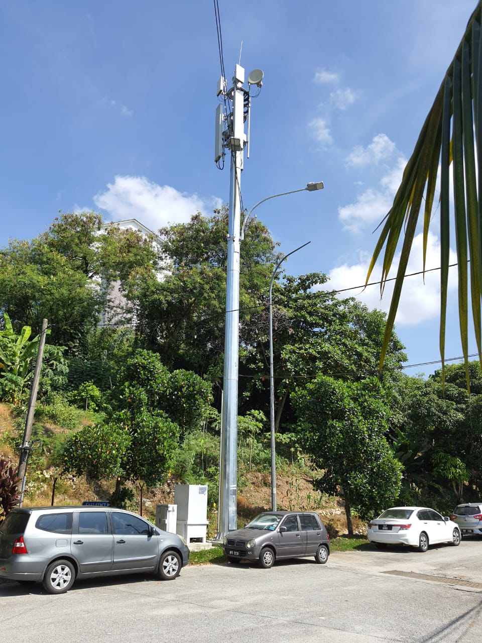 大都会-电访余保凭/居民反对兴建电讯转播站