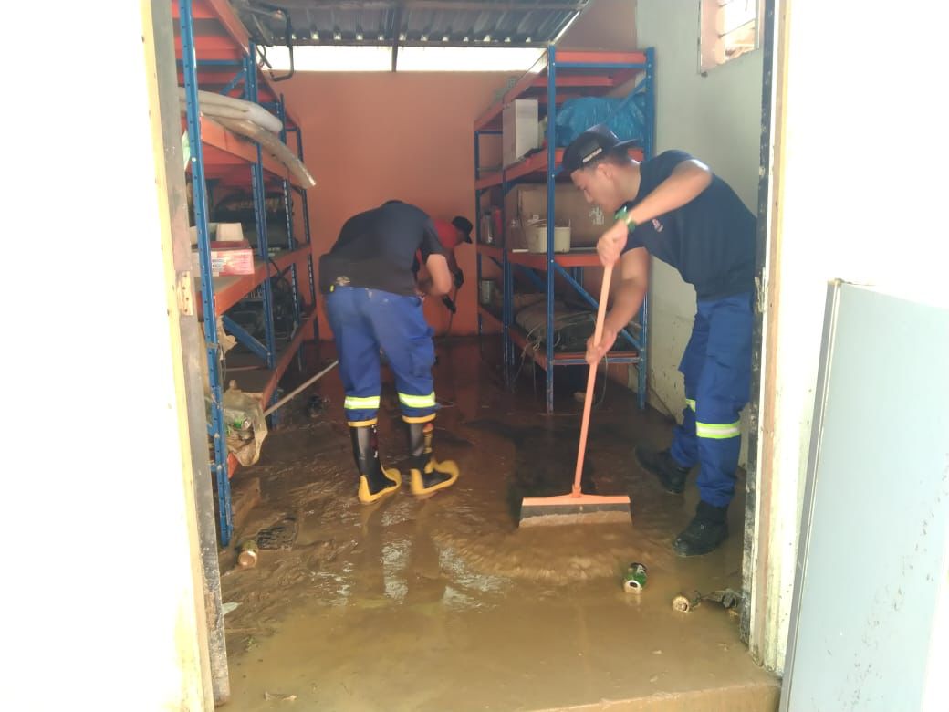 大都会:乌雪大水灾99%清理完毕/3图