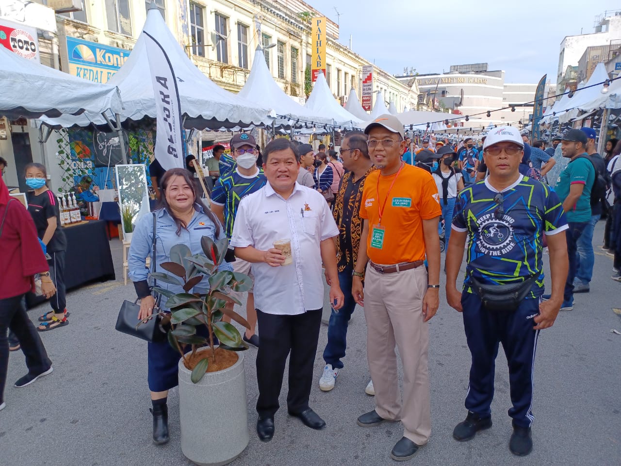 大都会/许来贤，加影的街道活动成功，将推广到州内其他地区／5图