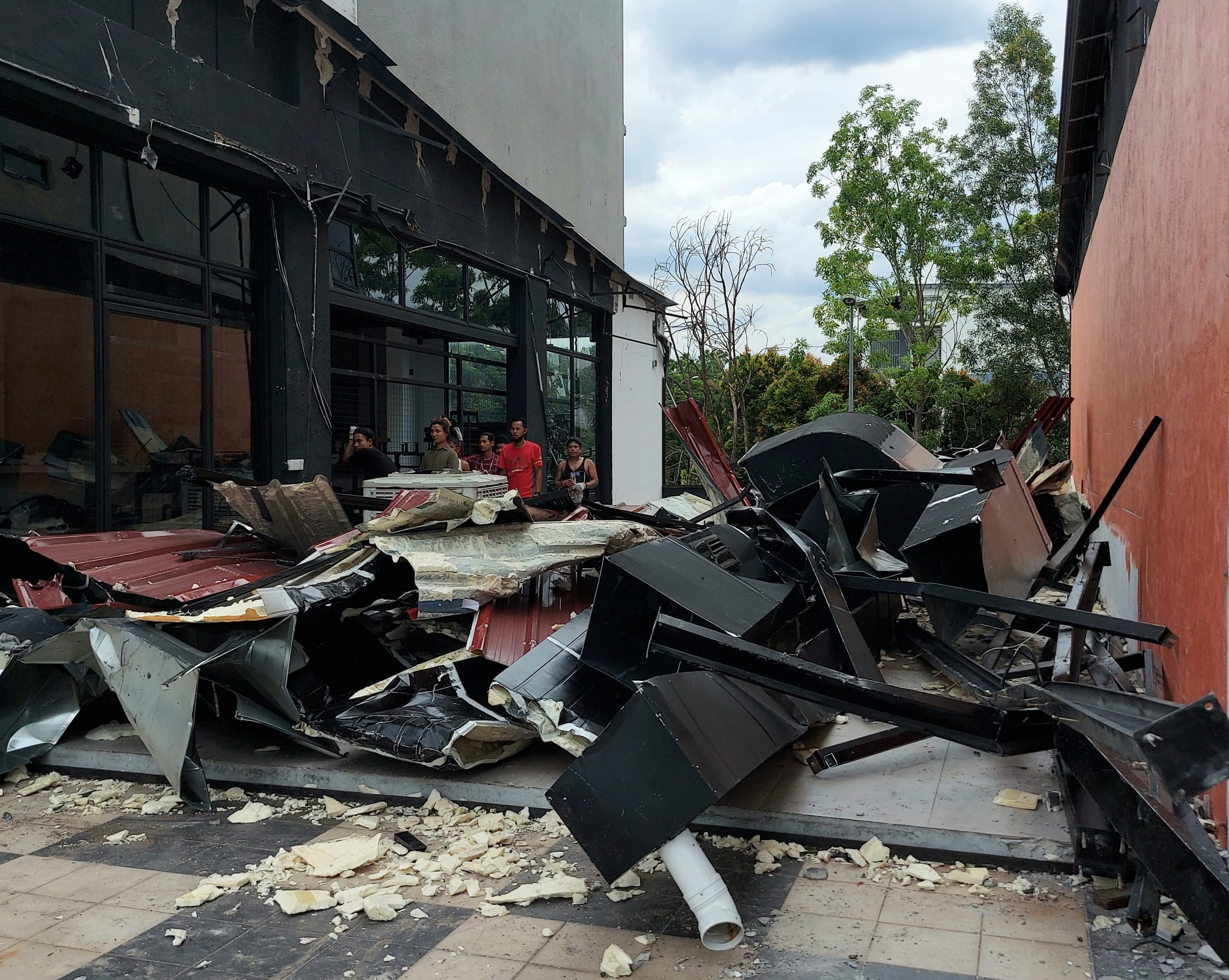 大都会/ME02头/加影市议会清拆违建行动/5图