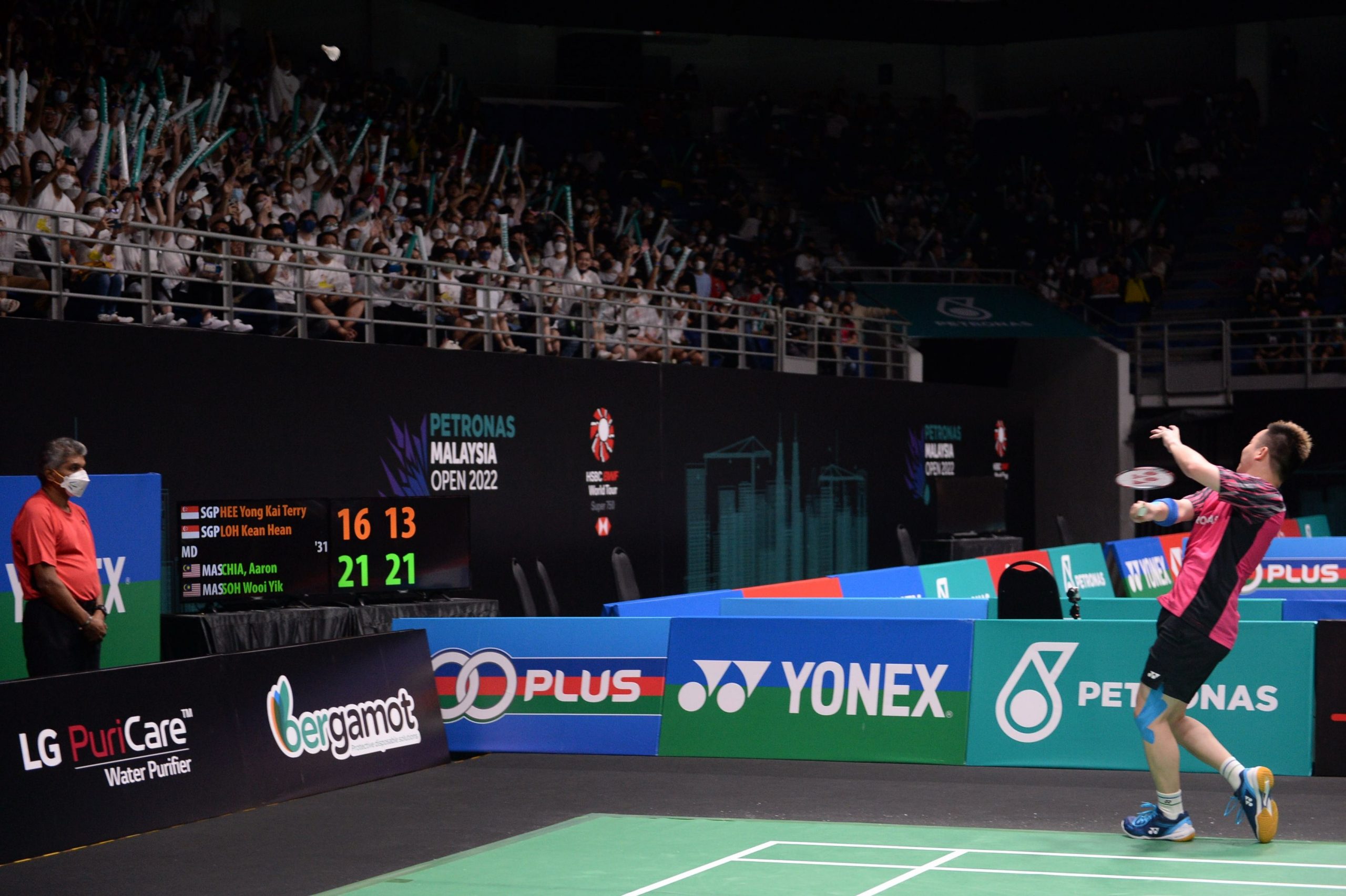 大马羽球超级750赛 谢苏 飞汀 新宇携手闯8强