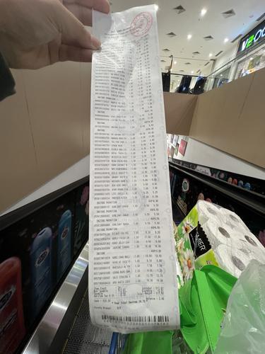 家庭用品 食品涨不停 男子:现在RM10买苏东罐头都不够!