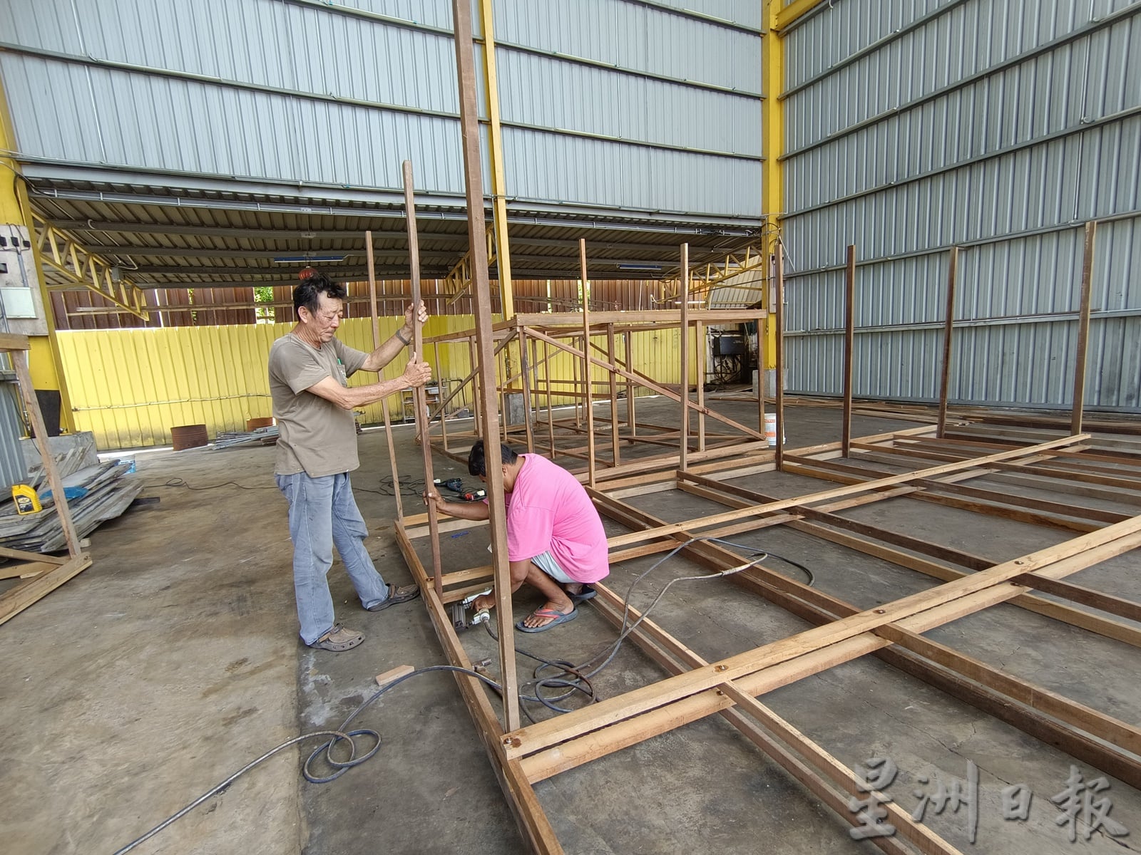 已审(大北马)吉打默贡斗母宫再突破,打造40尺高大士爷进行庆赞中元节。