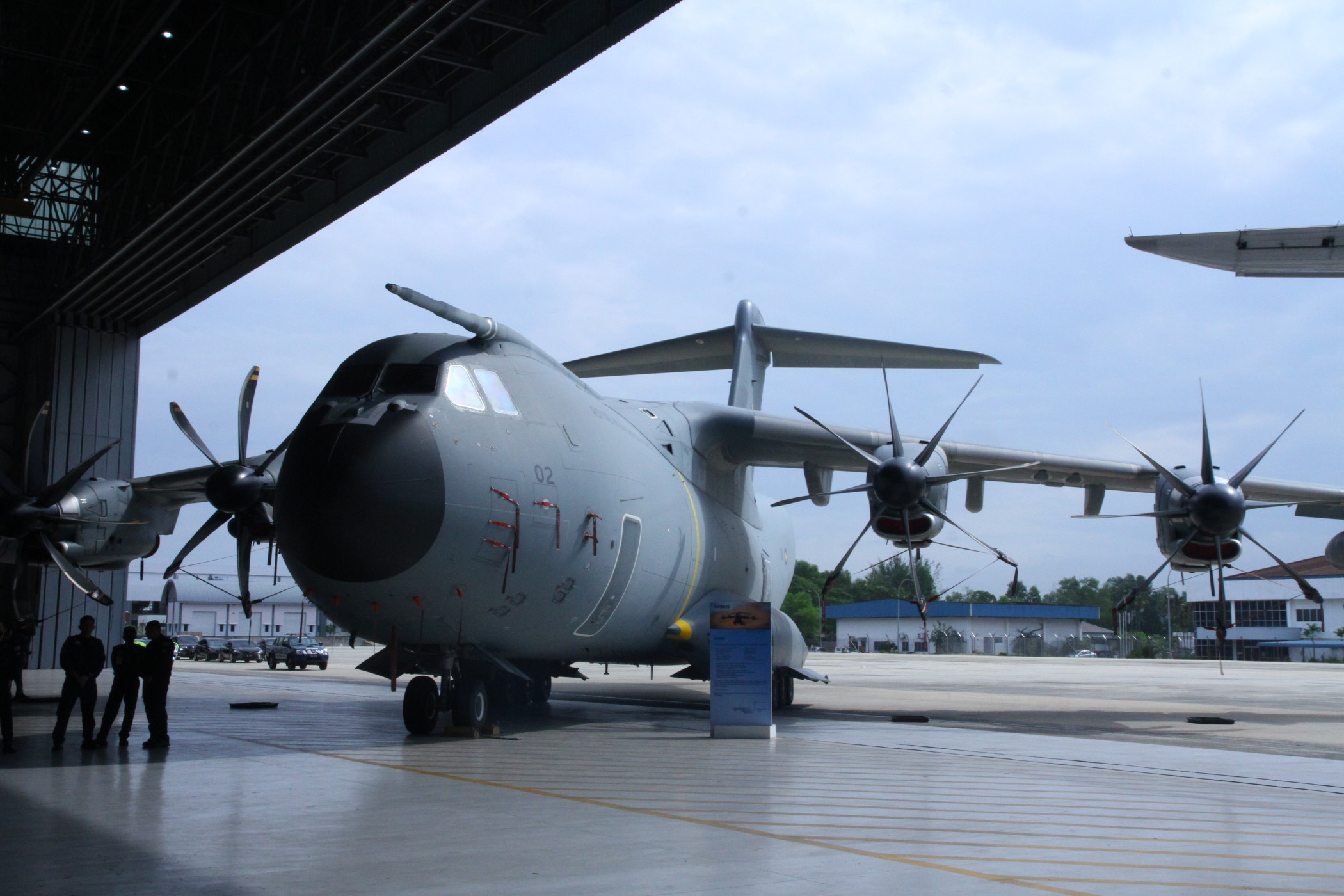 徐添发拍大马版Top Gun 为求实拍无限超支