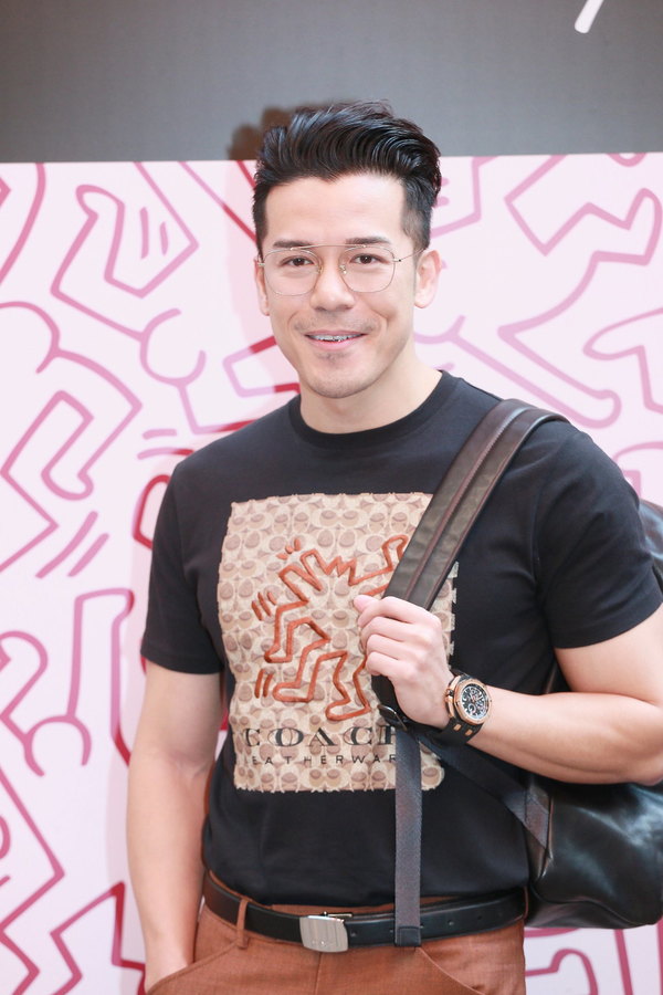 拍回归剧遭网民围攻取关  沈震轩︰娱乐不该扯上政治