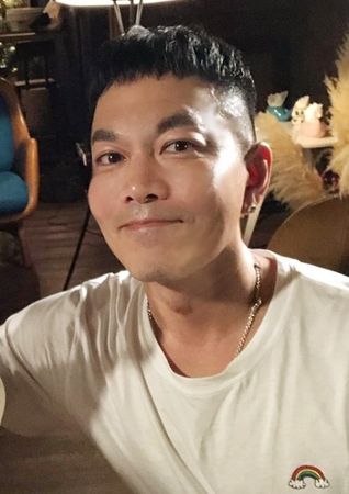 捧红蔡依林|网红借住离奇猝死 王牌经纪人豪宅酿命案	