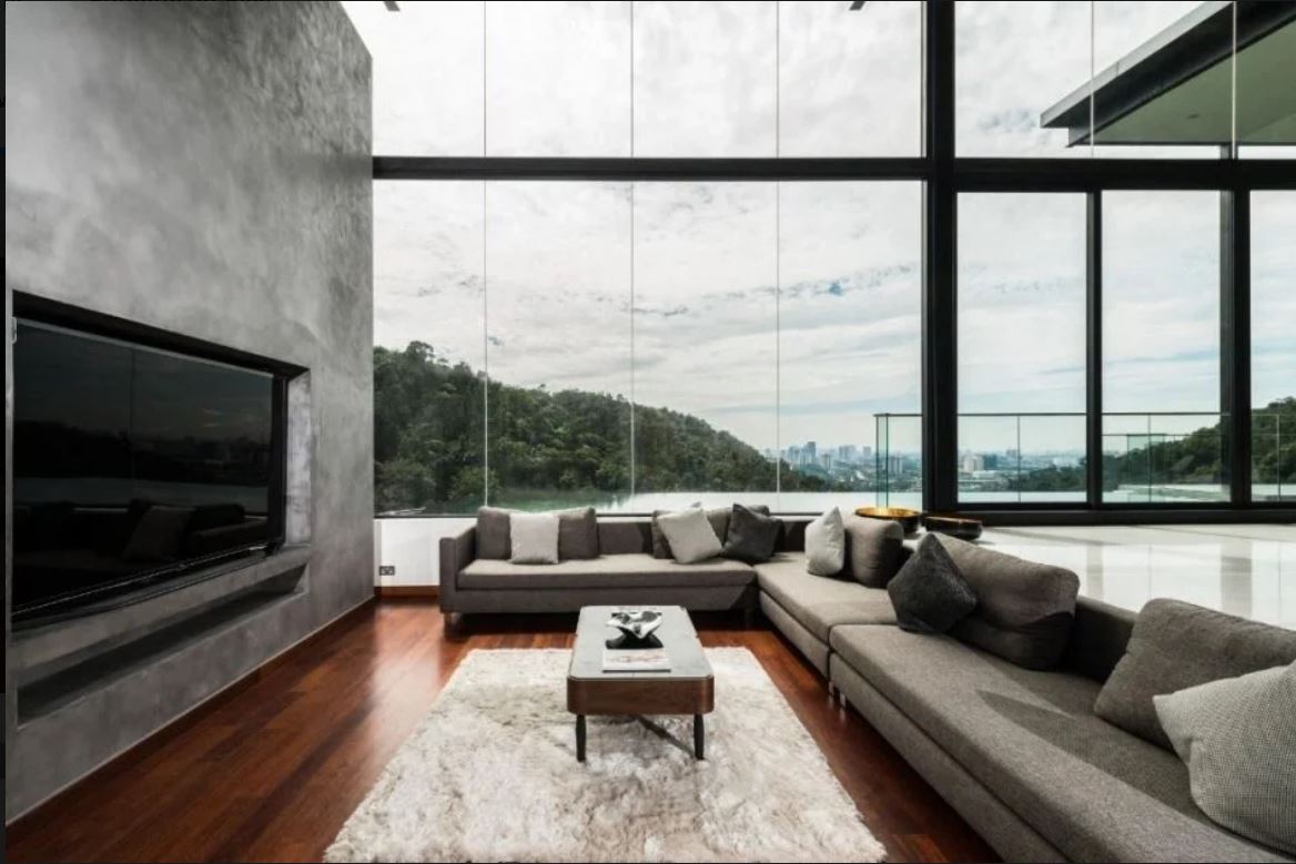 搬出豪宅遭质疑是租赁 李元玲不爽又被霸凌