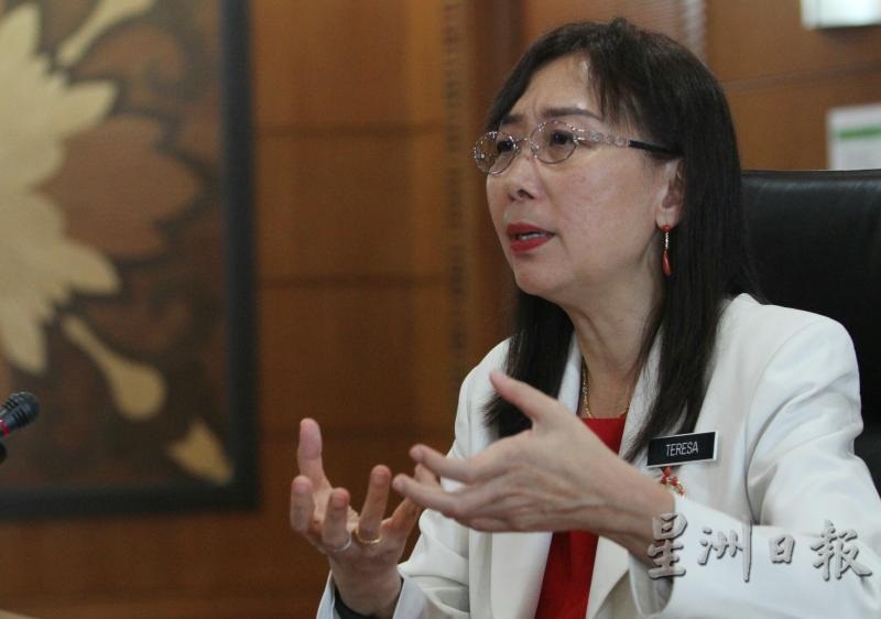 政府律师为老师与艾因打官司!郭素沁:总检长认同强奸玩笑?