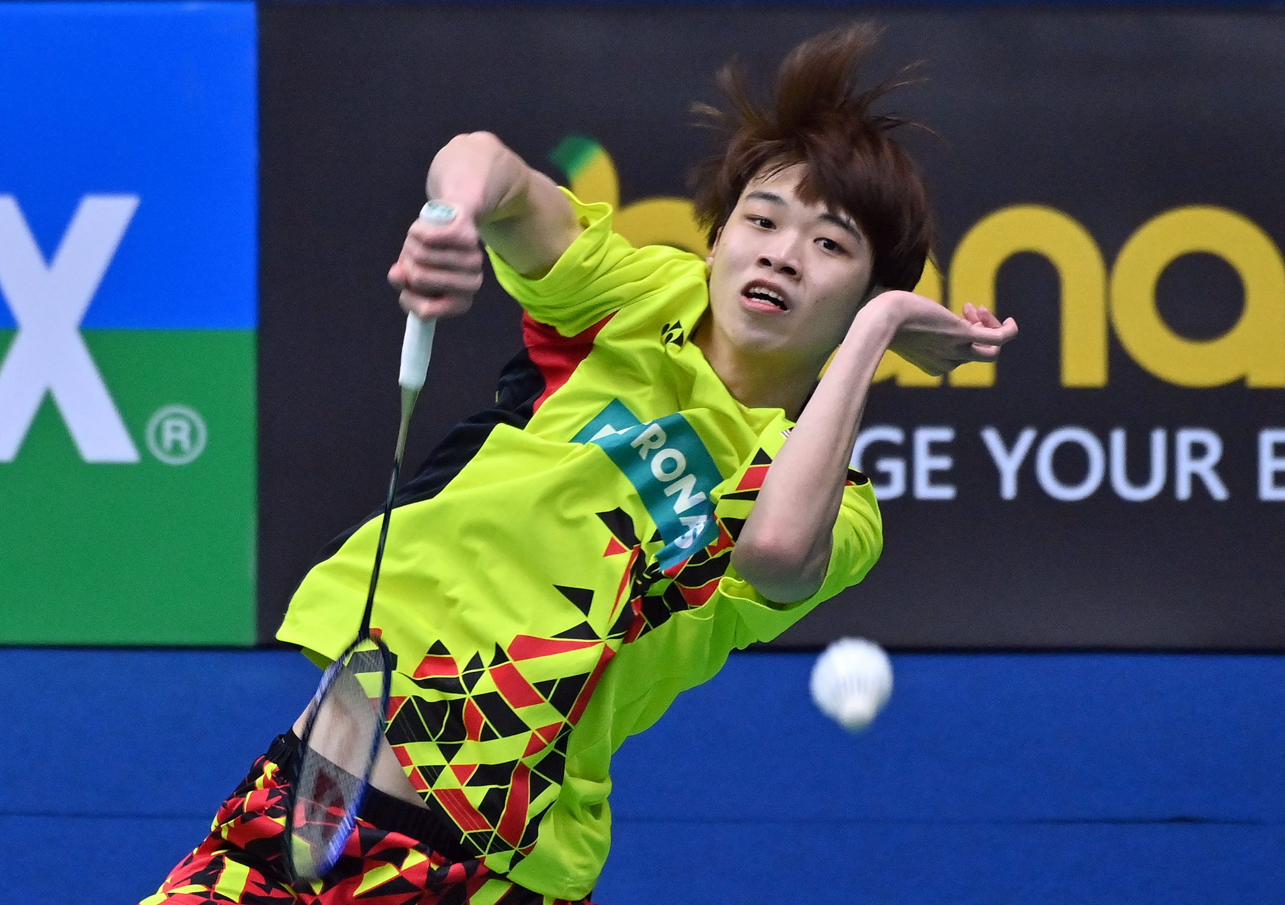 新加坡羽球超级500赛| 梓嘉 谢苏弃战 飞汀 新宇扛重任